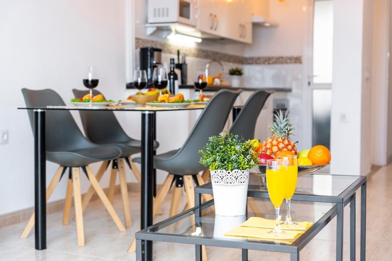 1314 Fabulous 2 Bedroom Accommodation Roof Terrace Callao Salvaje Ngoại thất bức ảnh